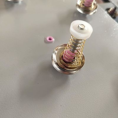 룸 기계 찌끼 실 카펫 가장자리의 술 장식 프레임 공기 제트 직물 룸 부품